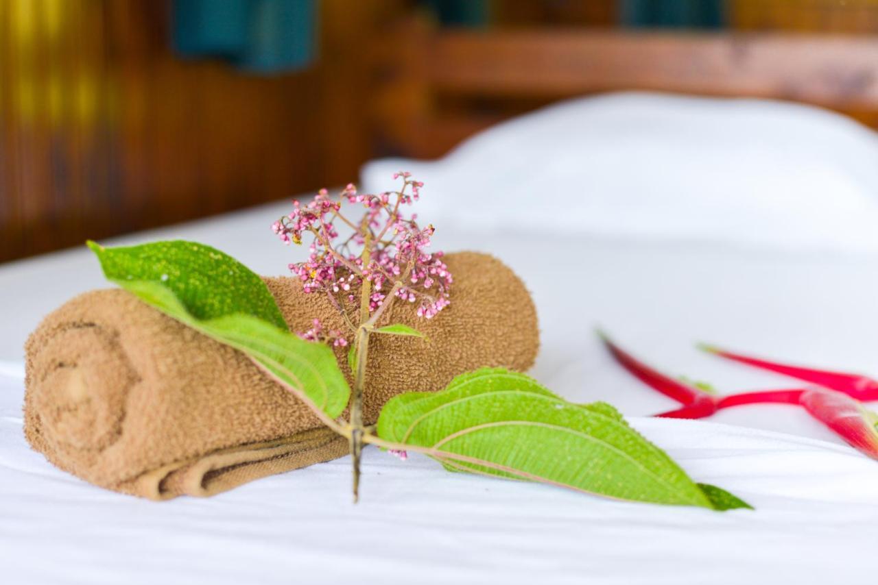 Pacuare River Lodge Bajo Tigre Экстерьер фото