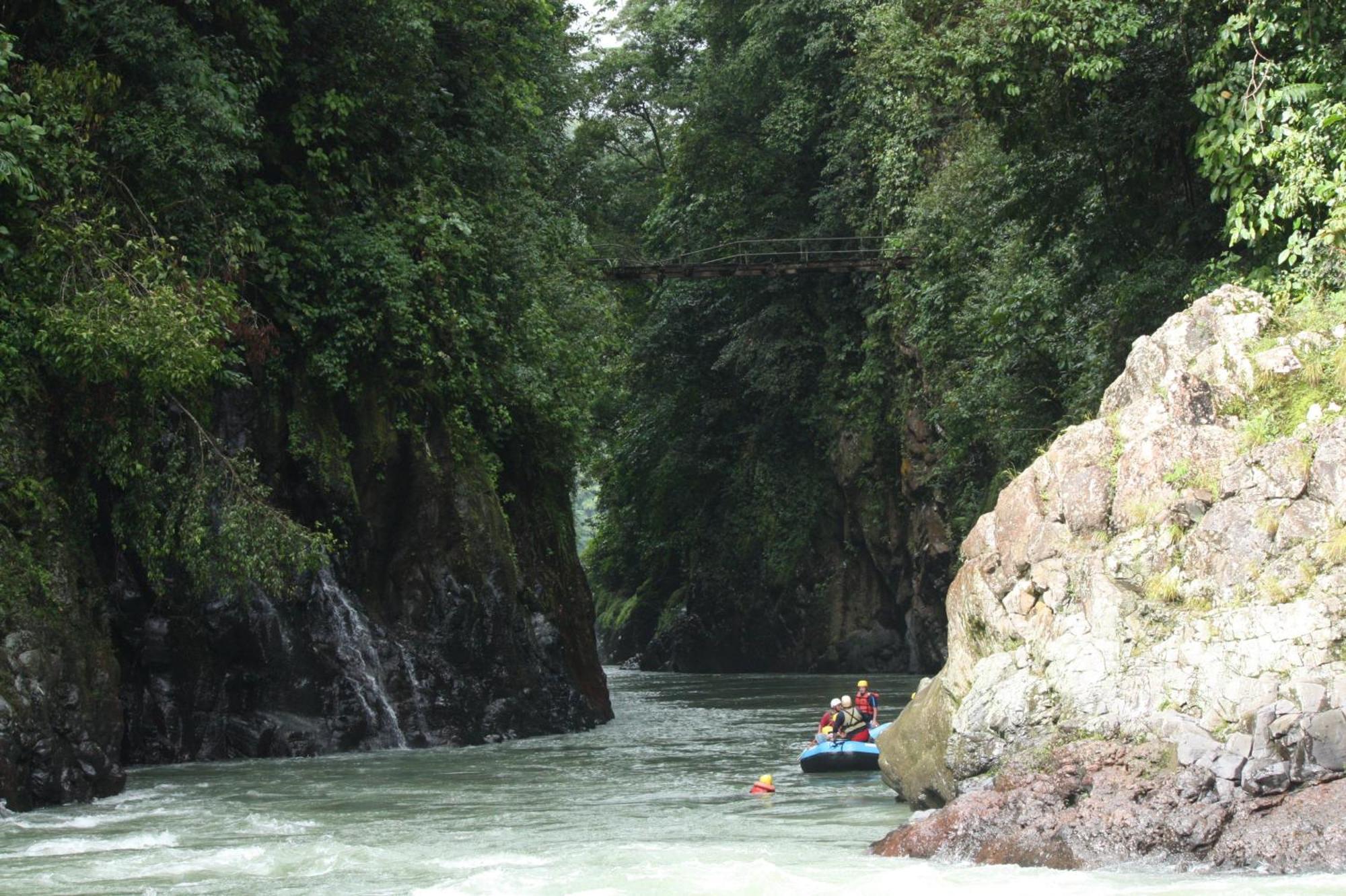 Pacuare River Lodge Bajo Tigre Экстерьер фото